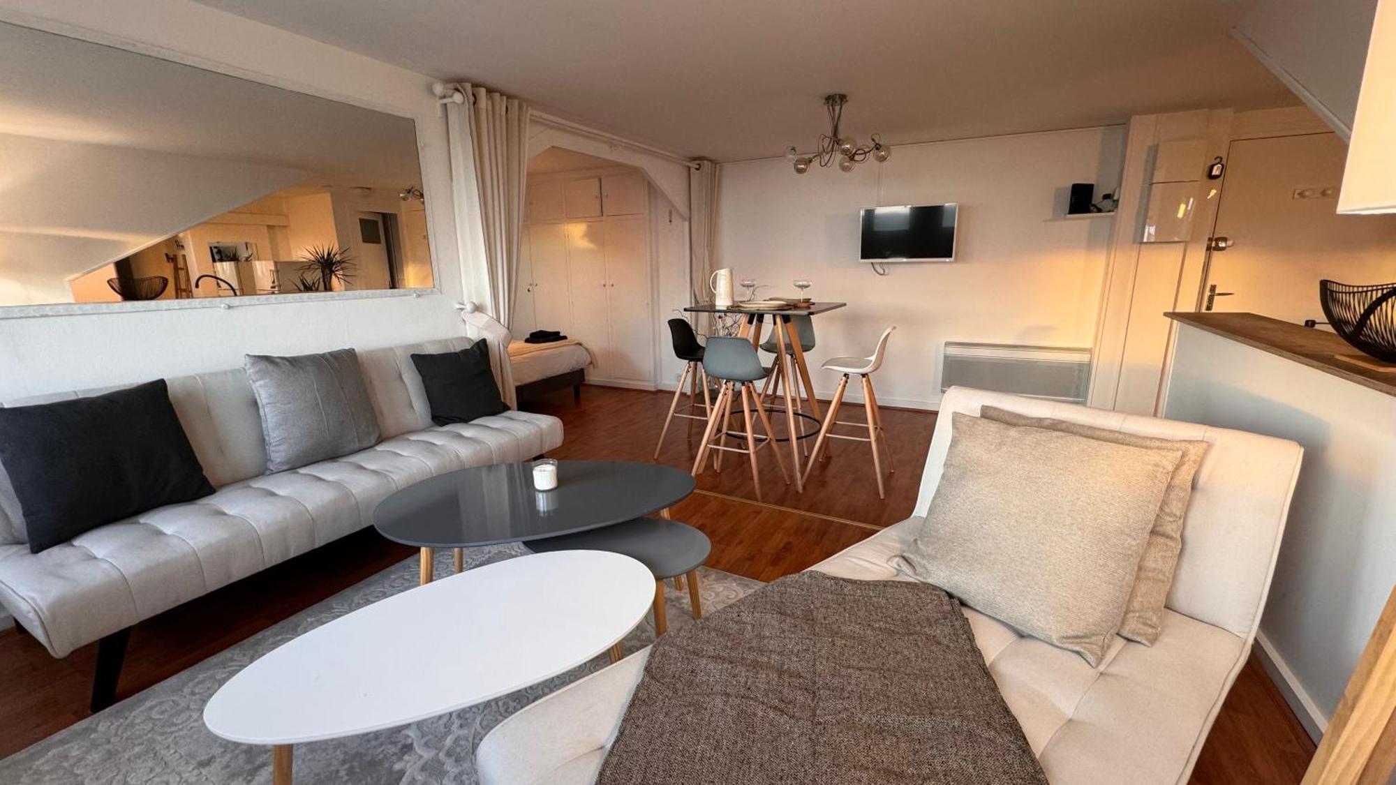 Apartament Studio Avec Vue Mer A Pontaillac Royan Zewnętrze zdjęcie